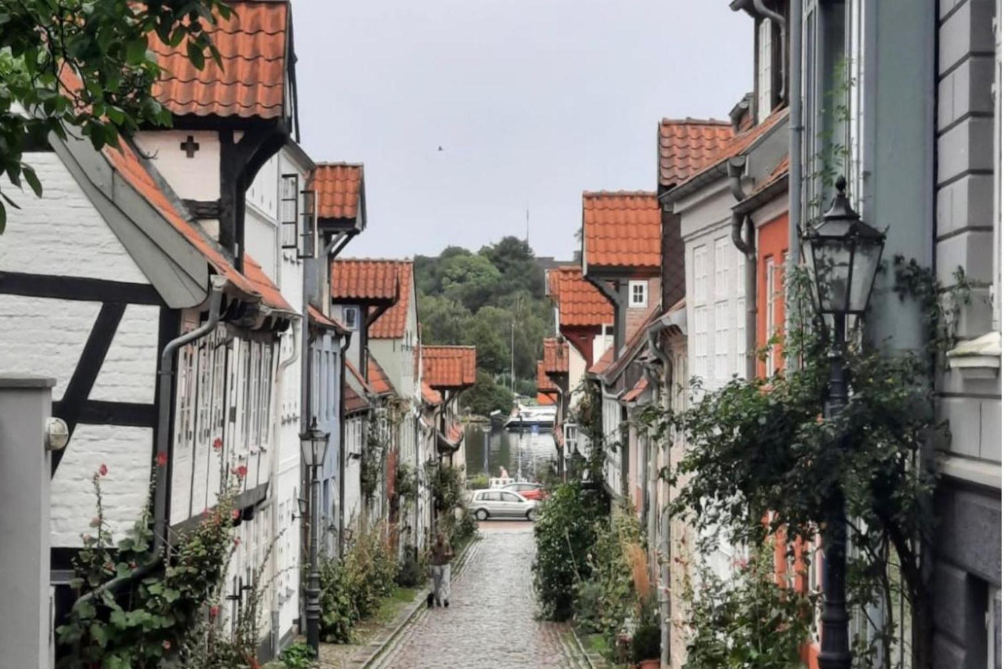 Hafenblick Ferienwohnung In Der Altstadt Mit Parkplatz Flensburg Ngoại thất bức ảnh