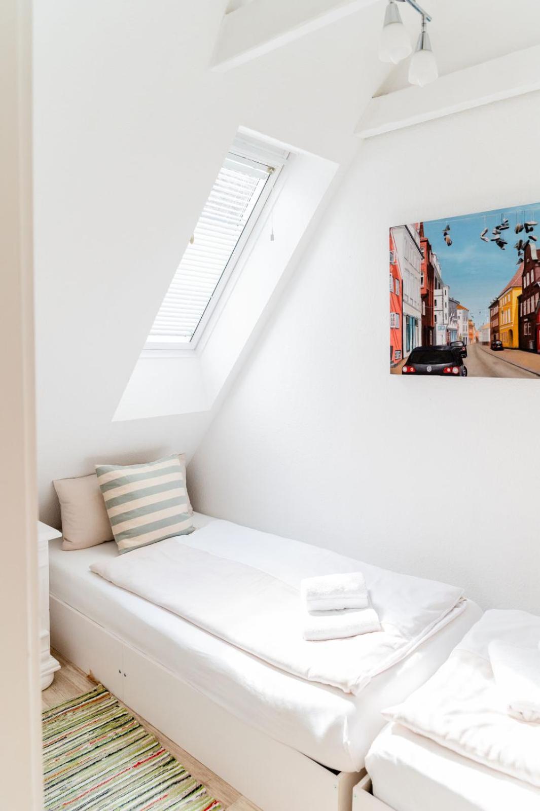 Hafenblick Ferienwohnung In Der Altstadt Mit Parkplatz Flensburg Ngoại thất bức ảnh